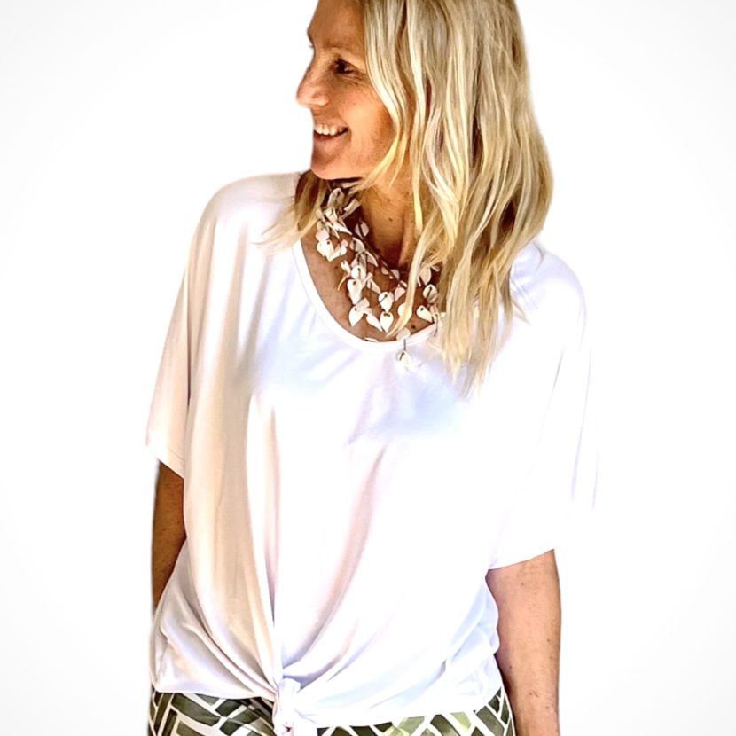 CAMISETA “LUCÍA” BLANCA