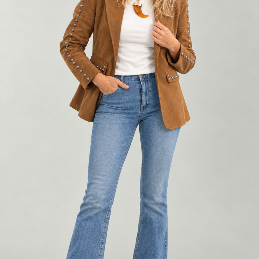 Blazer Dakota camel con tachuelas, vista frontal